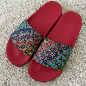 Gucci kids star slides size 33/2 youth gently used
